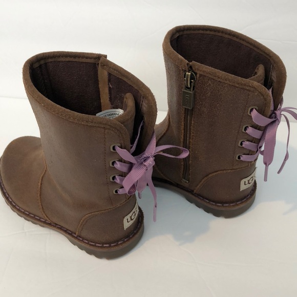 boy ugg boots with laces